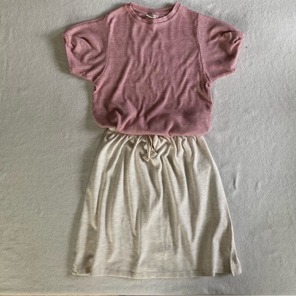 Knit Skirt with puff sleeve top